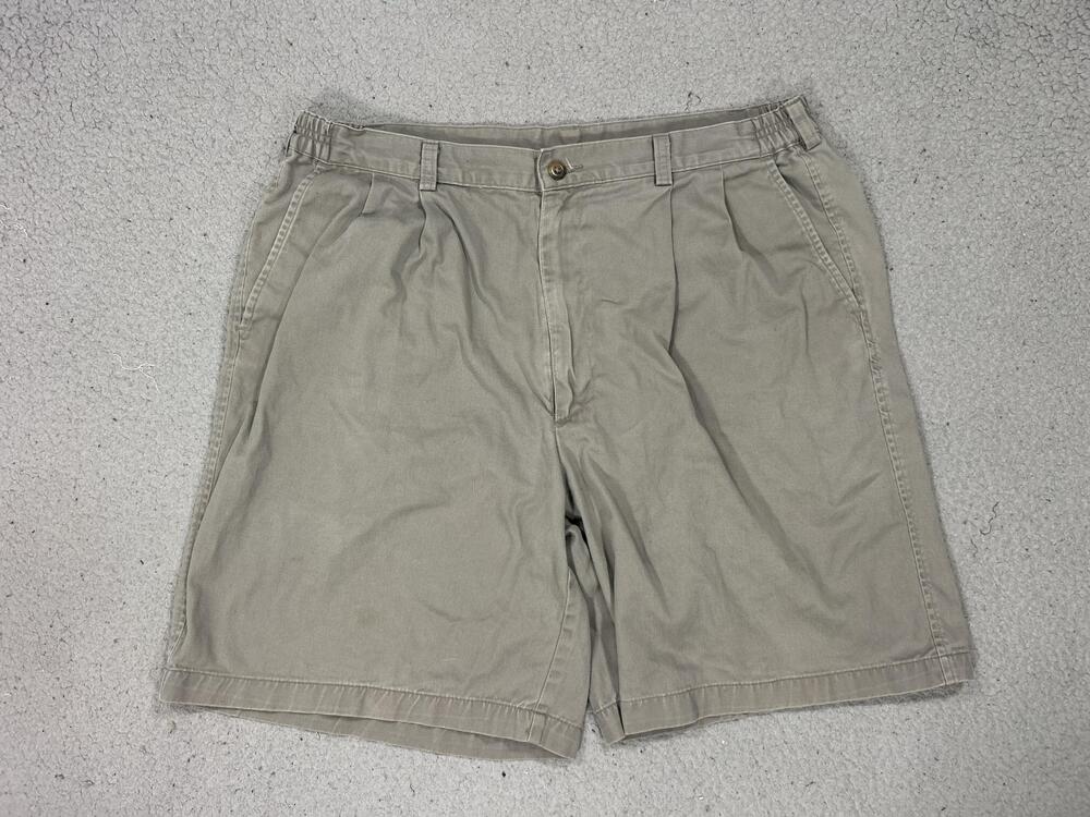 Haggar Shorts Mens 36 Beige Pleated Chino Elastic Waist Casual Cotton Relaxed
